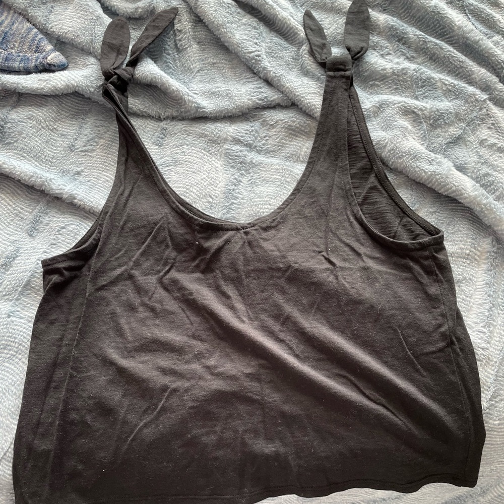 Black Tank Top w/ bows on Straps